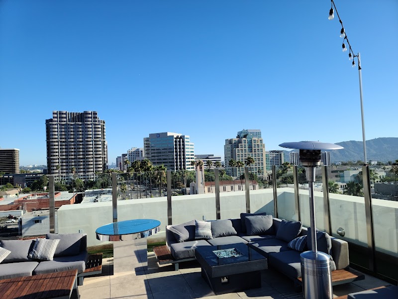 MYA Rooftop Restaurant & Lounge photo 4