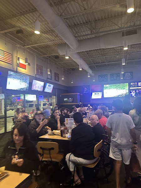 Buffalo Wild Wings photo 3