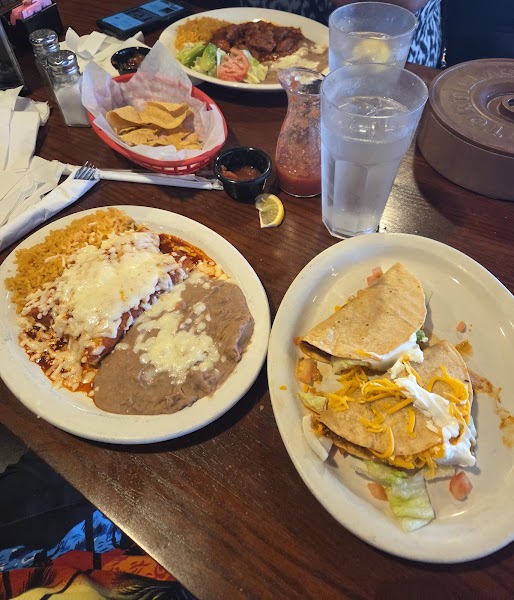 Los Tapatios photo 4