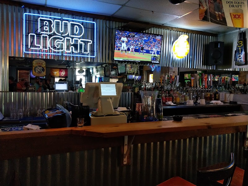 Triple Threat Sports Bar photo 4