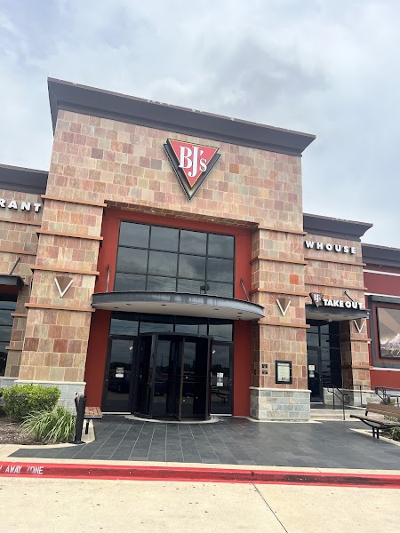 BJ's Restaurant & Brewhouse photo 4