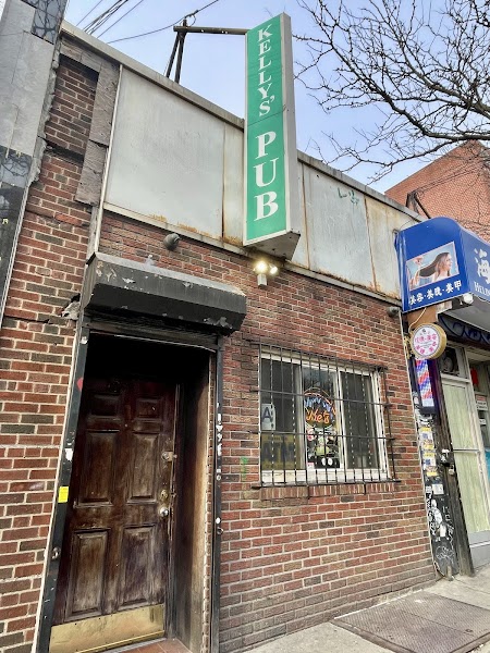 Kelly's Pub photo 4
