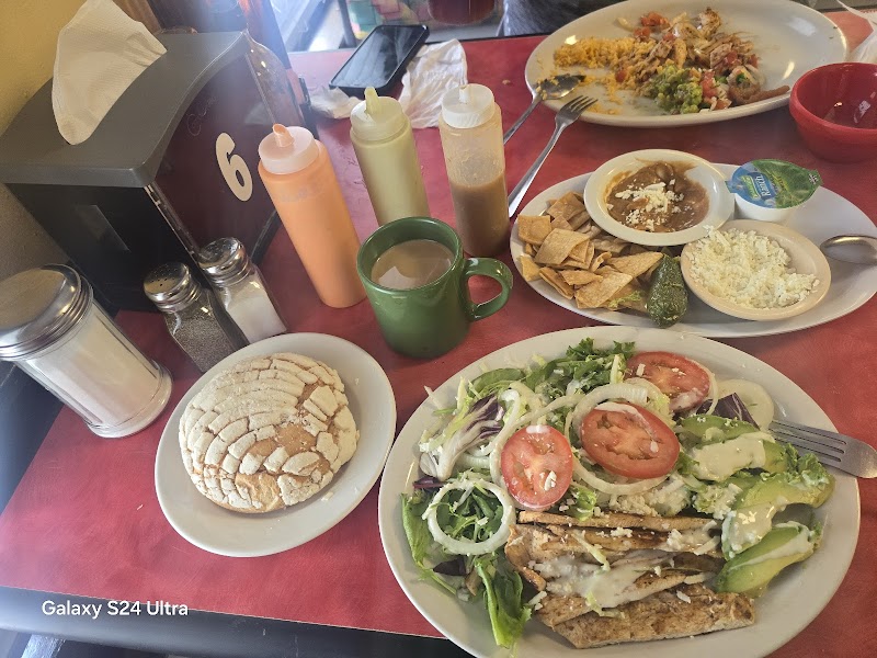 Sazon Tapatio Mexican Restaurant photo 5