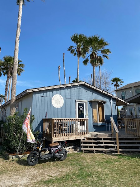 Surfside Lounge photo 4