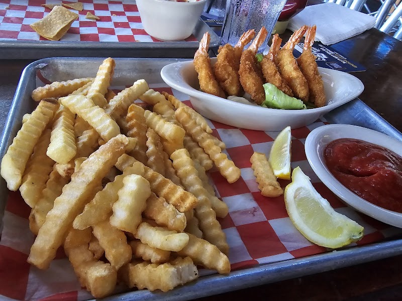 Stingrays Taphouse and Grill photo 2