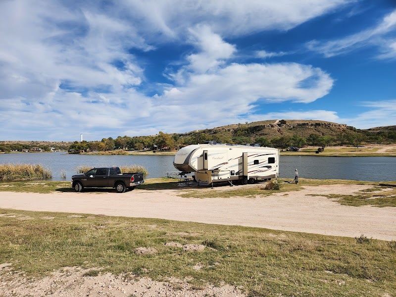 Buffalo Springs Lake photo 3
