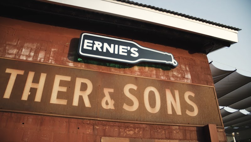 Ernie's Patio Bar photo 3