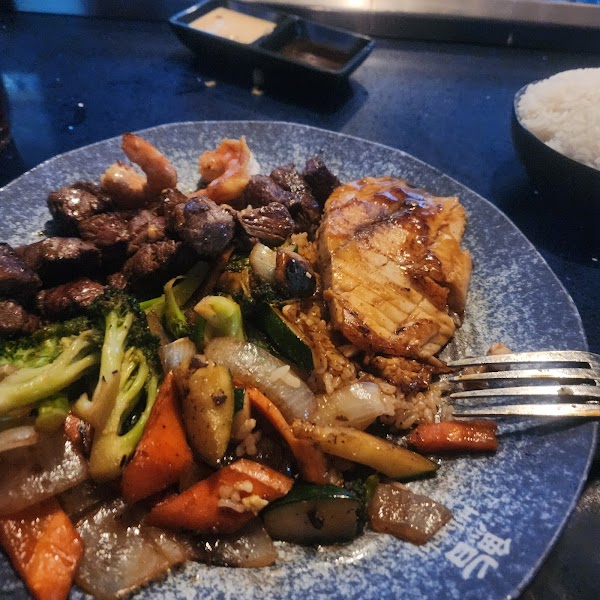 Hibachi | Teppanyaki & Sushi photo 5