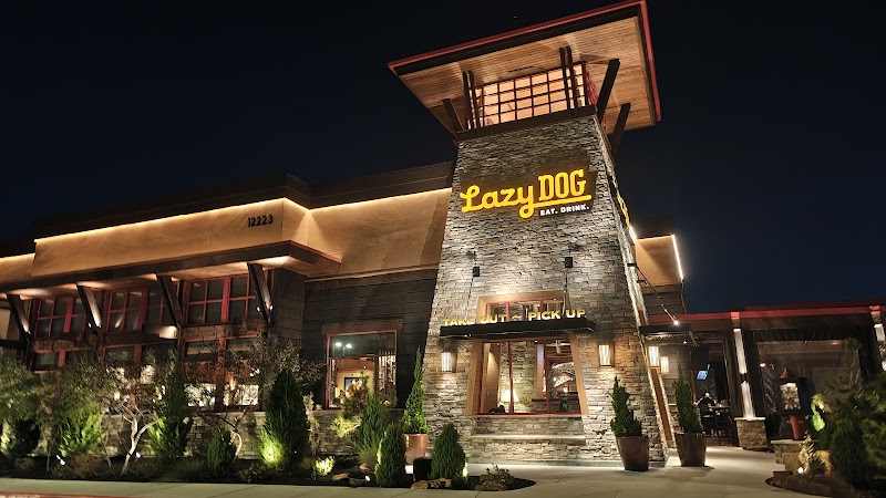 Lazy Dog Restaurant & Bar photo 4
