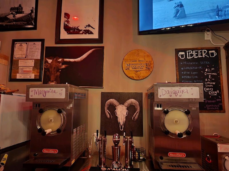 Market Square Saloon photo 3