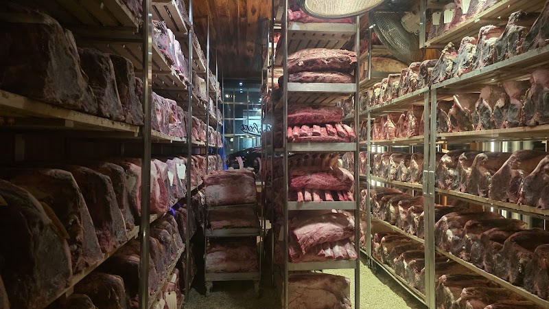 Gallagher’s Steakhouse NYC photo 2
