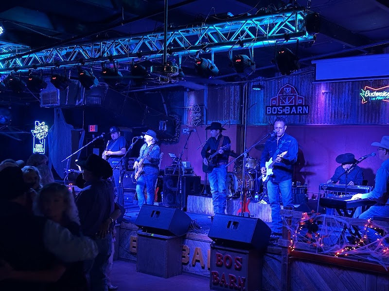 Bo's Barn Dancehall photo 5