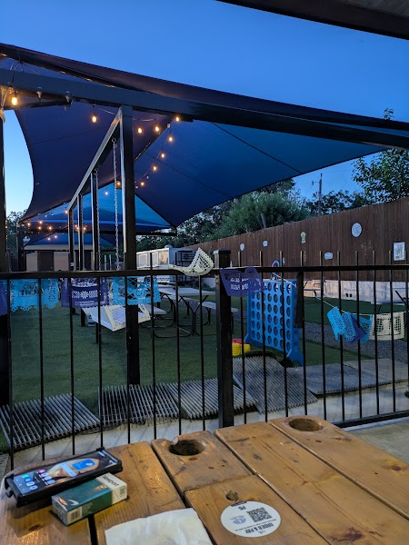 Blue Lotus Bar & Patio photo 5