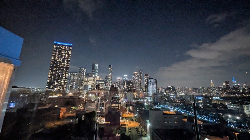 Vista Sky Lounge photo 4