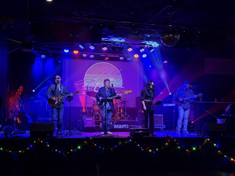 Fat Daddy's Sports & Spirits Cafe photo 3