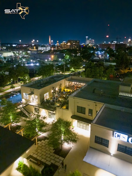 Lunatique Rooftop Bar