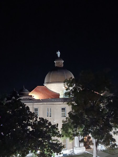 Veranda Rooftop Bar & Patio