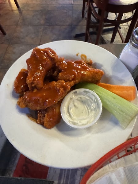 HOMETOWN SPORTS BAR & GRILL photo 5