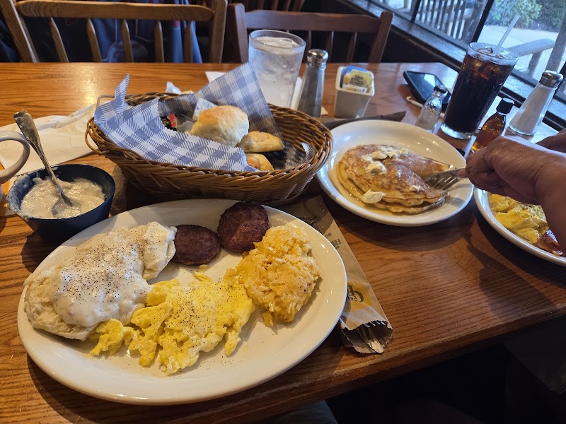 Cracker Barrel Old Country Store photo 3