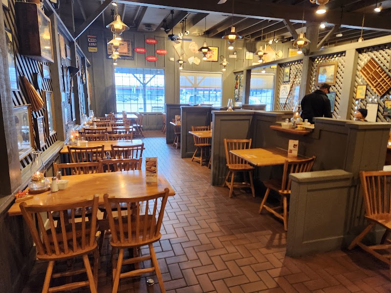 Cracker Barrel Old Country Store photo 3