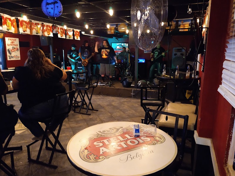 Bar 915