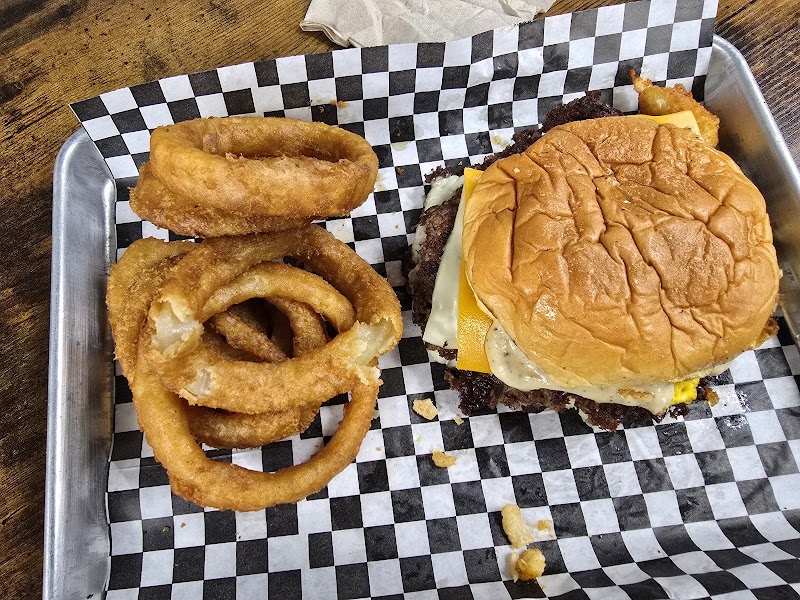 Mile High Mo's San Marcos - First Class Food photo 2