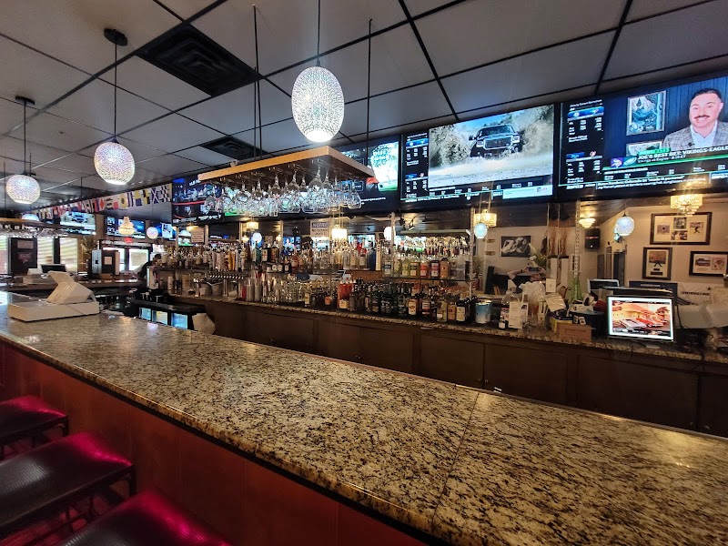 Sofrano's Greek Restaurant and Sports Bar photo 3