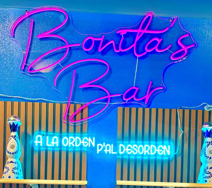 La Bonita Bar & Club photo 3
