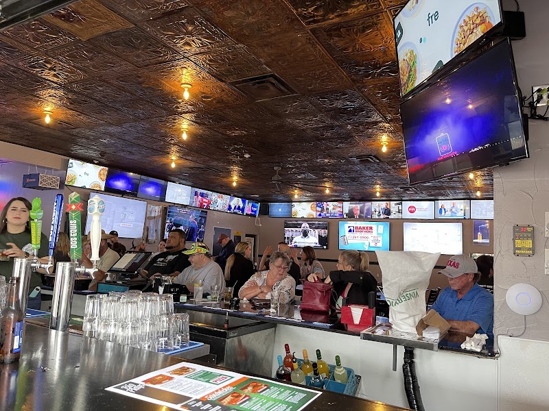 BIGS Bar & Grill photo 4