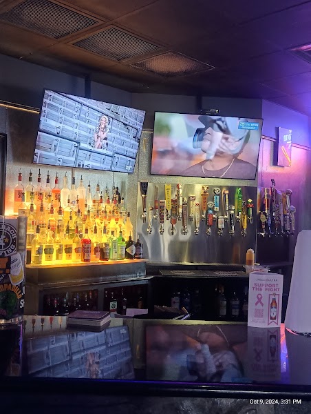 JT'S Sports Bar & Grill photo 3