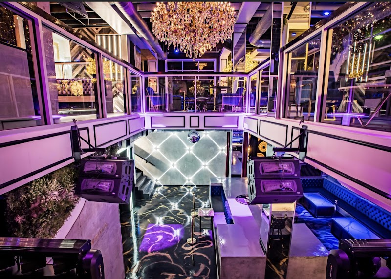 Rokwood Nightclub and Bar photo 2