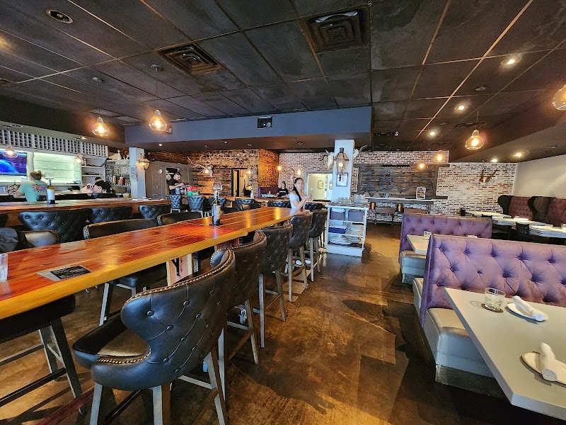 B1895 Tavern photo 3