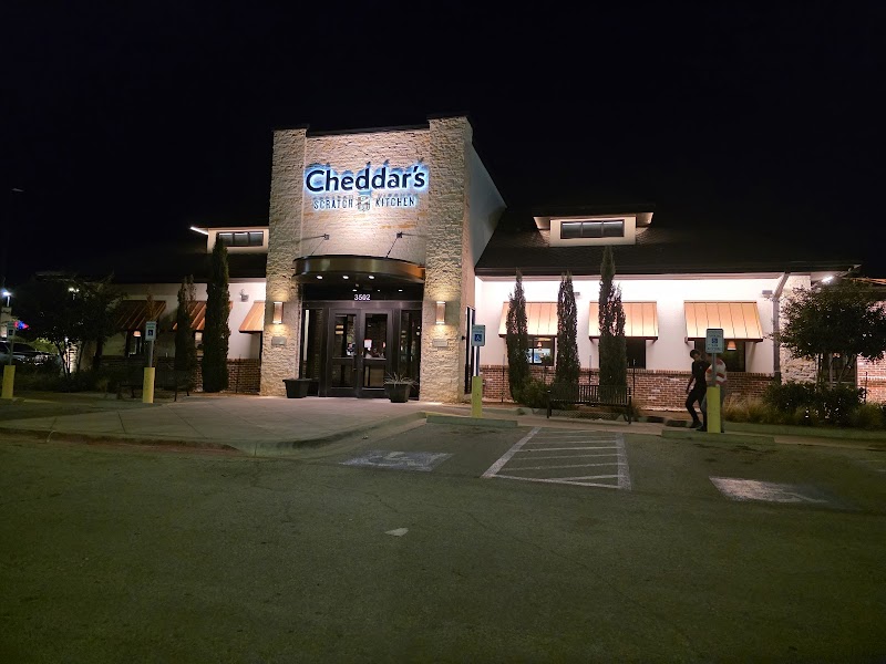 Cheddar's Scratch Kitchen photo 3