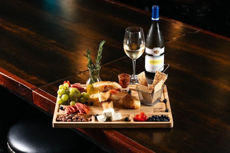 Shoal Creek Tavern photo 4