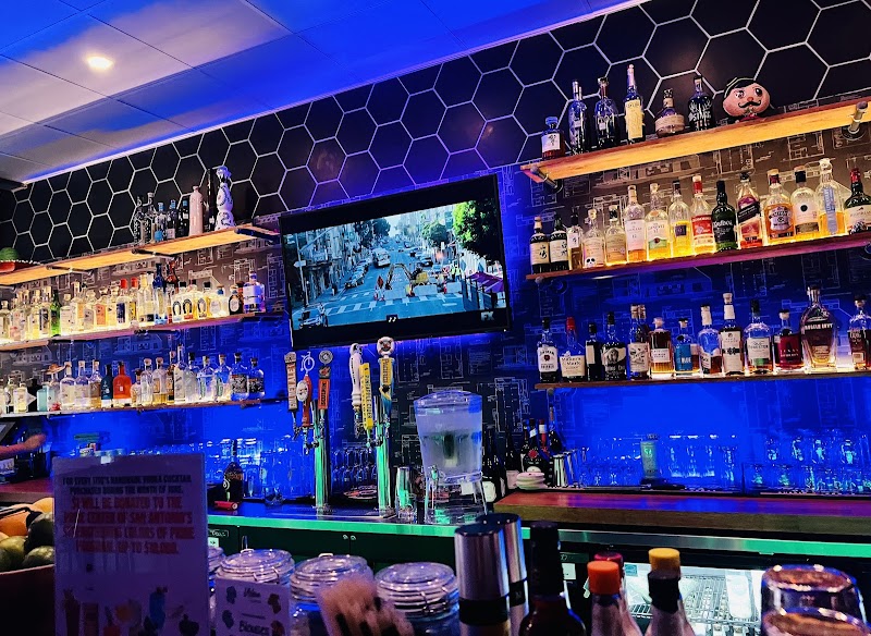 Urban Cocktail photo 3