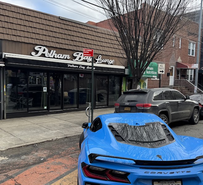 Pelham Bay Lounge photo 4