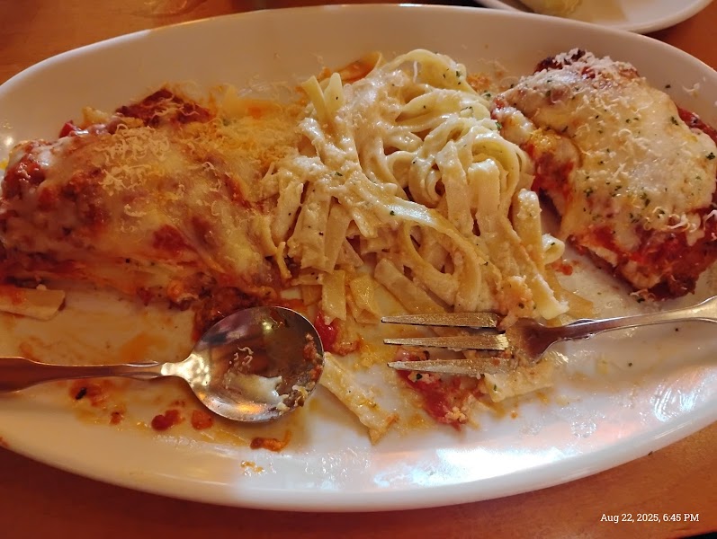 Olive Garden Italian Restaurant photo 3