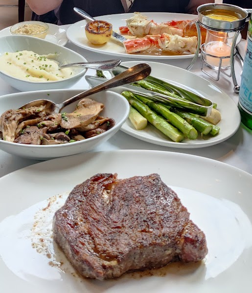 Del Frisco's Double Eagle Steakhouse photo 4