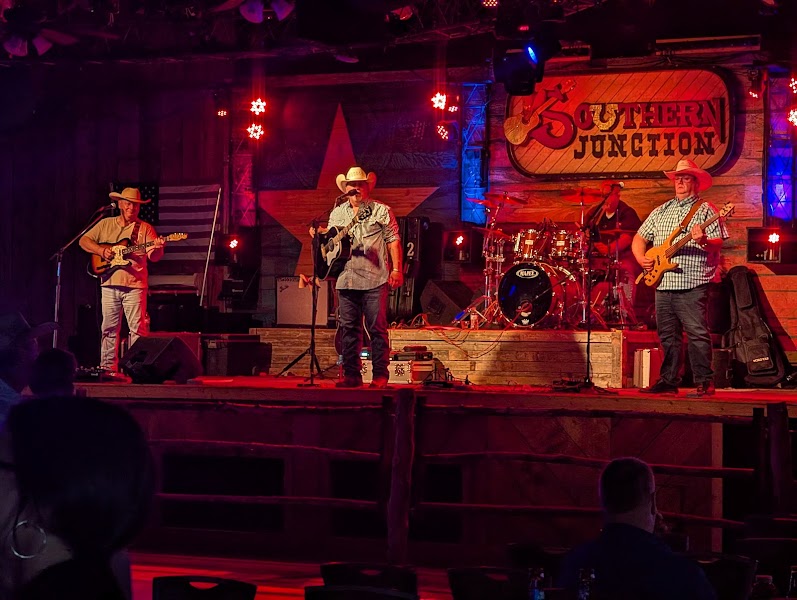 Southern Junction Nightclub & Steakhouse photo 3