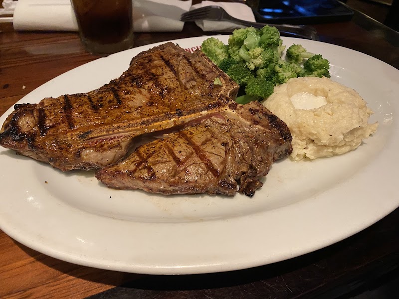 LongHorn Steakhouse photo 4