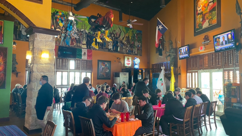 Mi Pueblito Restaurant Bar and Grill photo 3