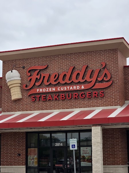 Freddy's Frozen Custard & Steakburgers photo 4