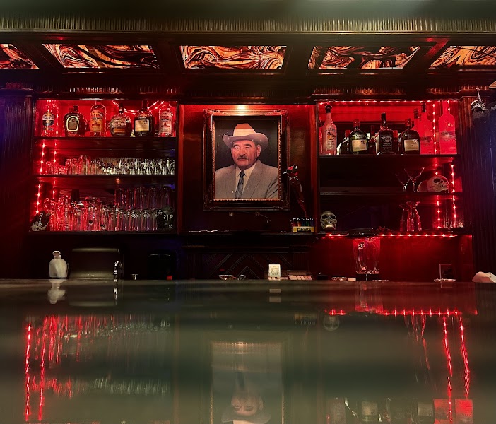 Vache's Lounge photo 3