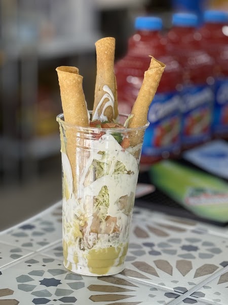 El OJON Elotes y Micheladas photo 5