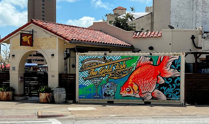 The Gold Fish photo 4
