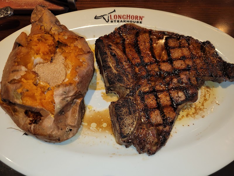 LongHorn Steakhouse photo 3