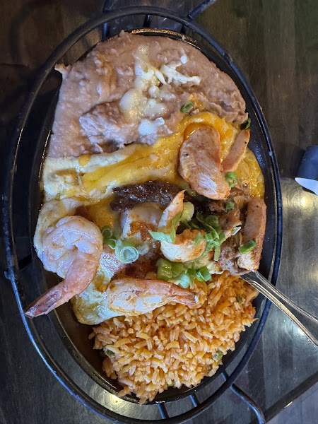 Macarena’s Delicious Mexican Dishes and Bar photo 3