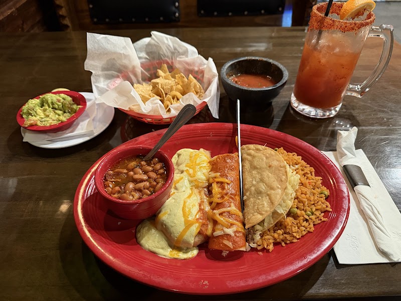 Macarena’s Delicious Mexican Dishes and Bar photo 4