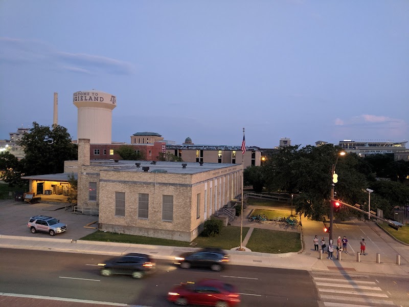 The Corner on Northgate photo 5