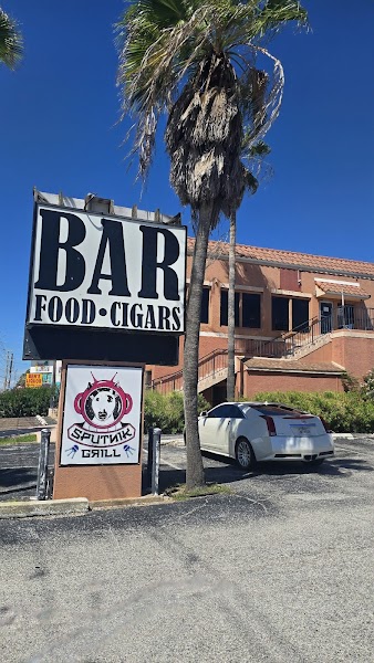 Rockin' Cigar Bar & Grill @ 3rd Coast photo 5